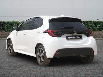 Used Toyota Yaris 2025 for sale - 78824049: Photo