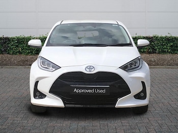 Used Toyota Yaris 2025 for sale - 78824049: Photo
