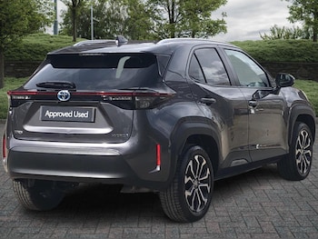 Used Toyota Yaris Cross 2022 for sale - 77205031: Photo