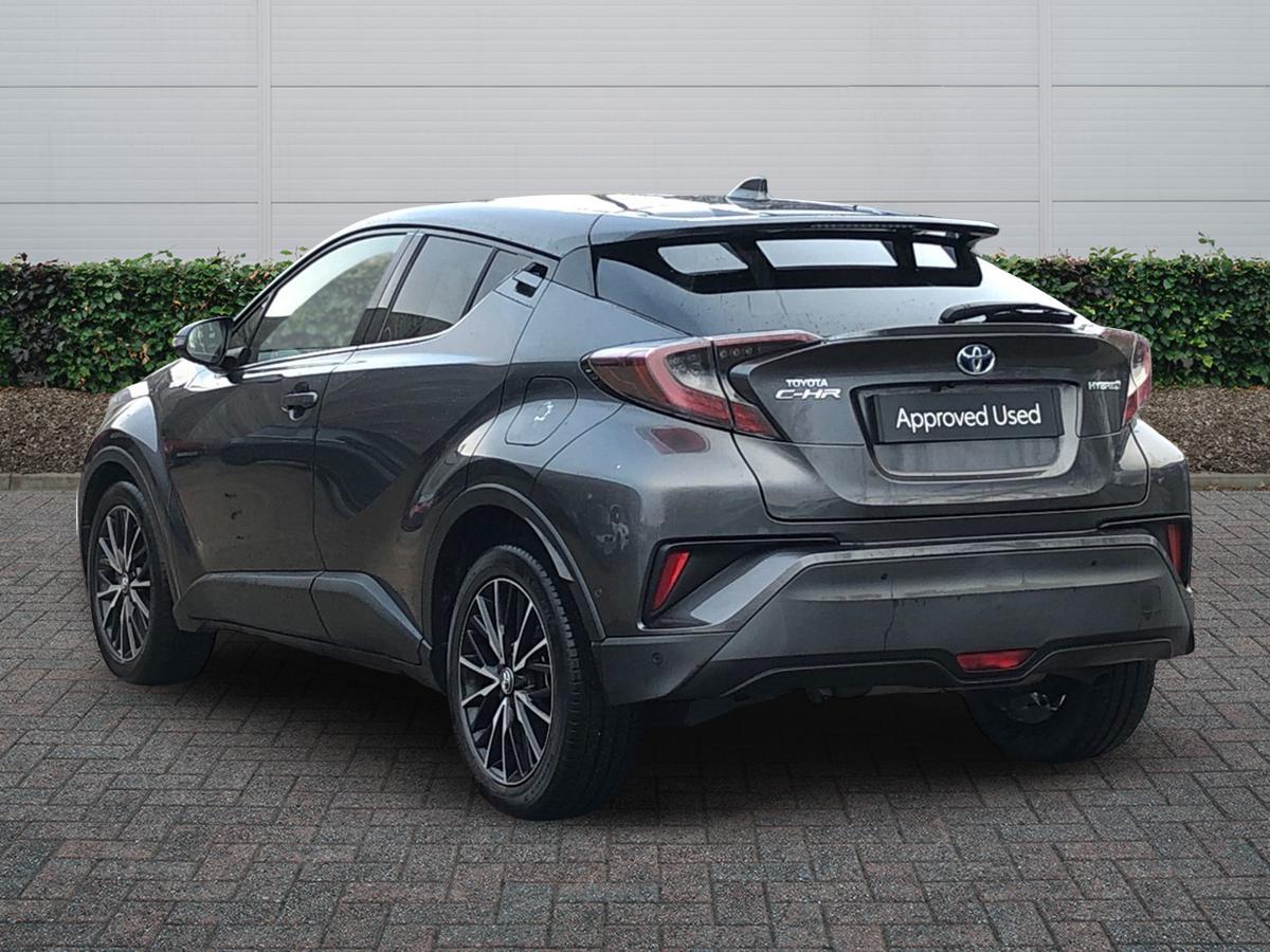 Used Toyota C-HR 2019 for sale - 77647556: Photo 2