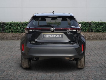 Used Toyota Yaris 2025 for sale - 77725378: Photo