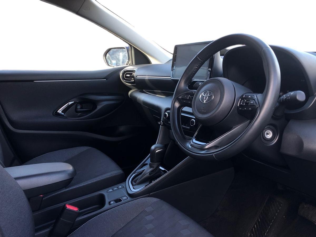 Used Toyota Yaris 2024 for sale - 77855140: Photo 14