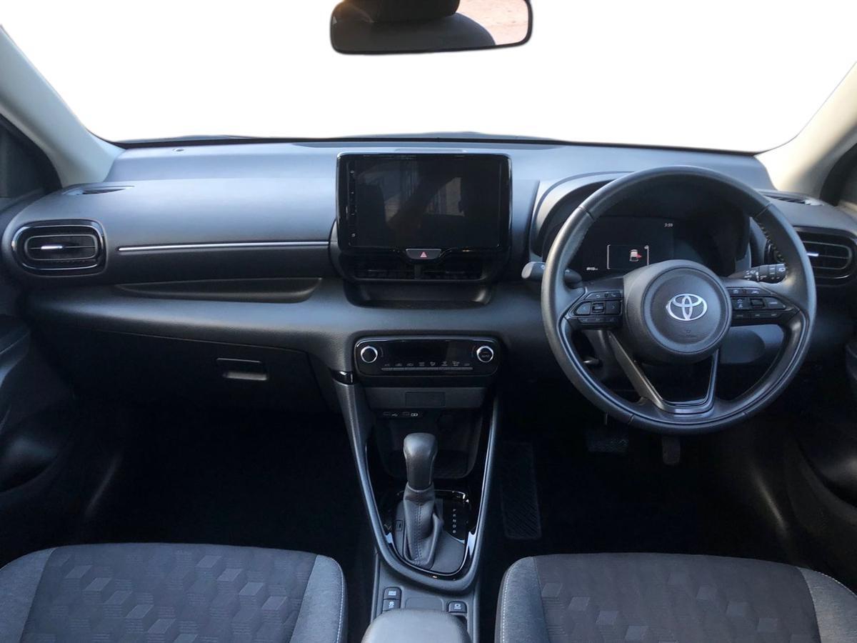 Used Toyota Yaris 2024 for sale - 77855140: Photo 9