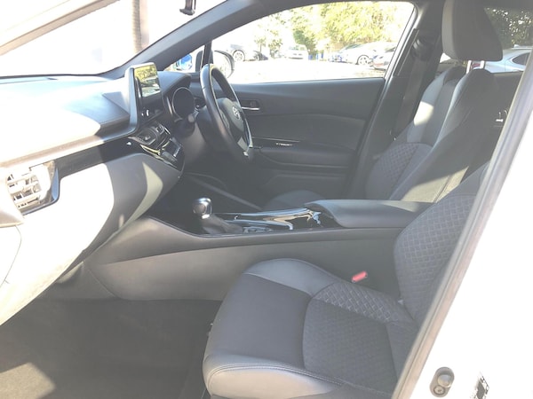 Used Toyota C-HR 2022 for sale - 76190684: Photo 12