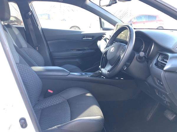 Used Toyota C-HR 2022 for sale - 76190684: Photo 13