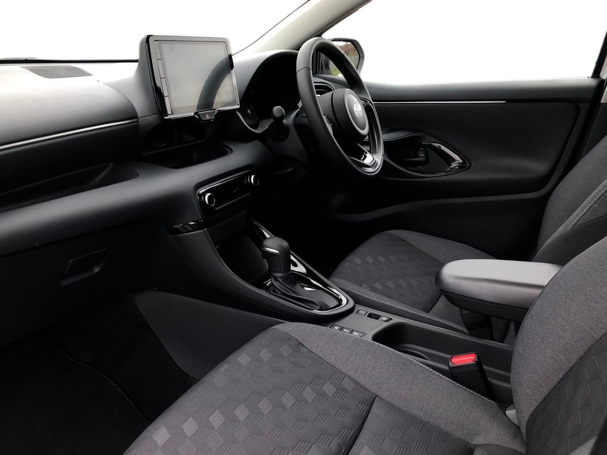 Used Toyota Yaris 2026 for sale - 77638066: Photo 7