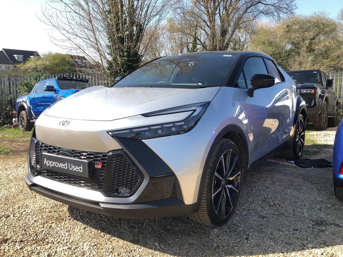 Used Toyota C-HR 2026 for sale - 78036189: Photo 6
