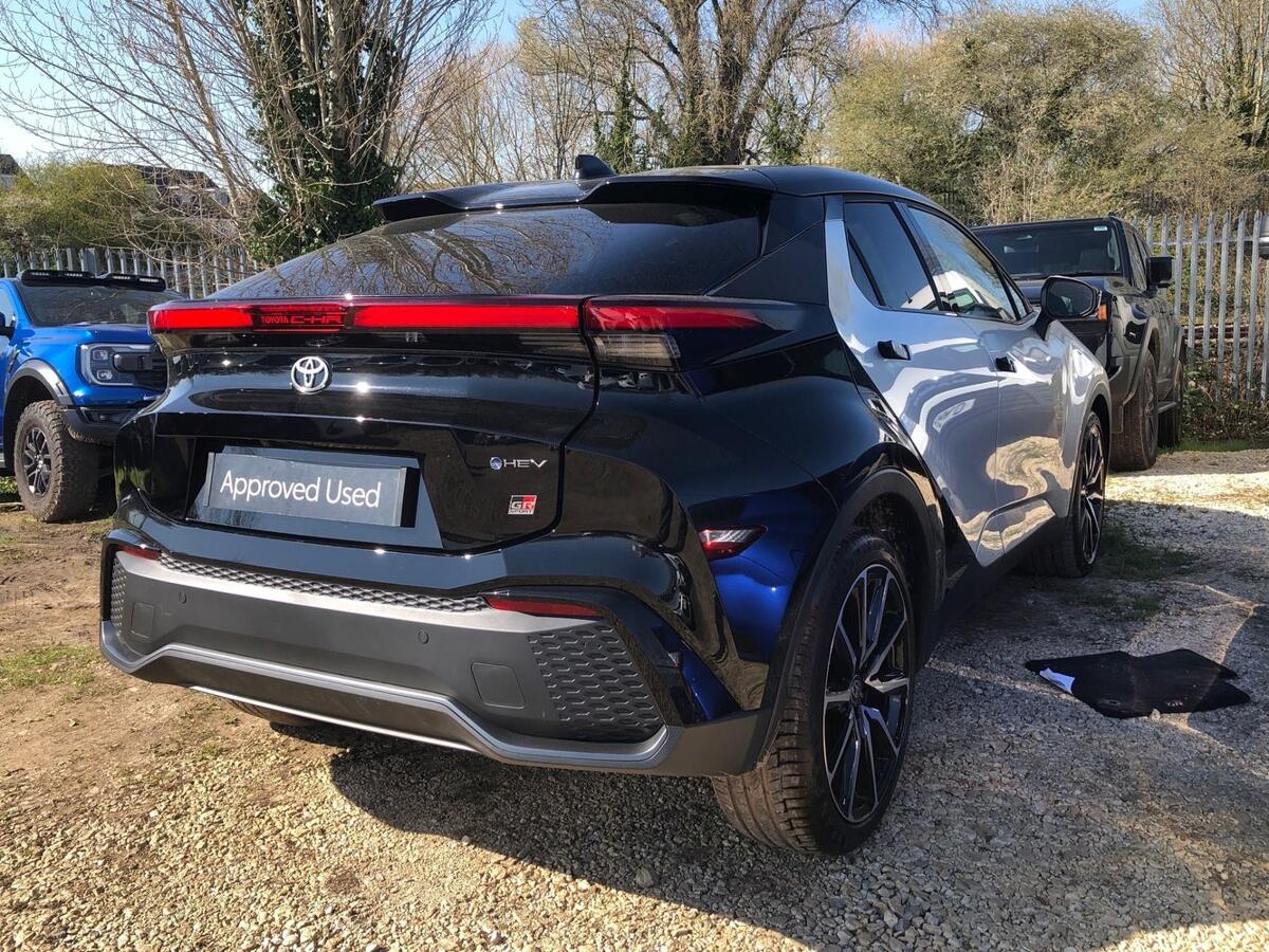 Used Toyota C-HR 2026 for sale - 78036189: Photo 8