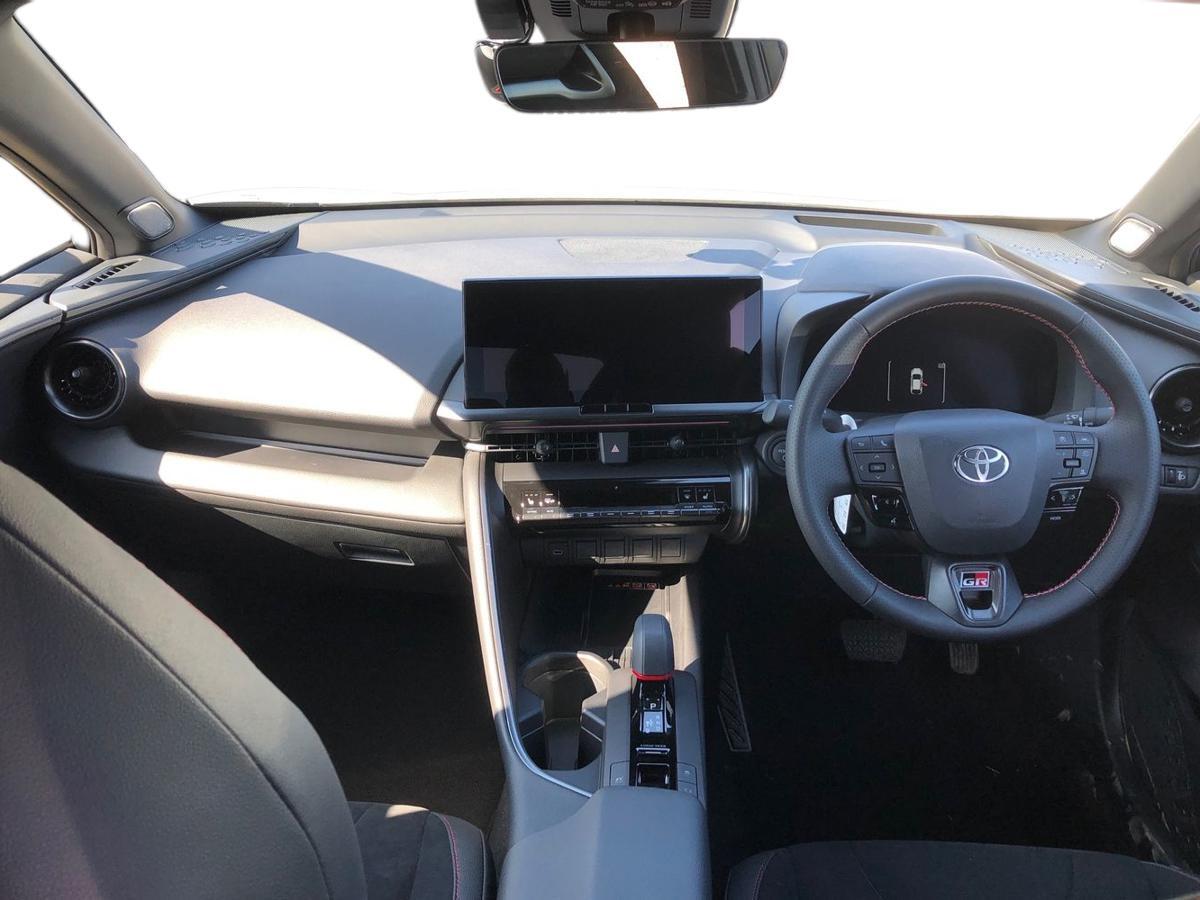 Used Toyota C-HR 2026 for sale - 78036189: Photo 9