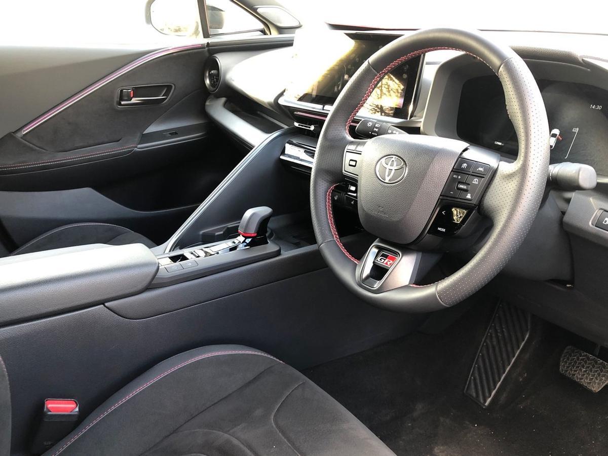 Used Toyota C-HR 2024 for sale - 76574661: Photo 12