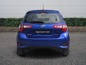 Used Toyota Yaris 2018 for sale - 78505895: Photo
