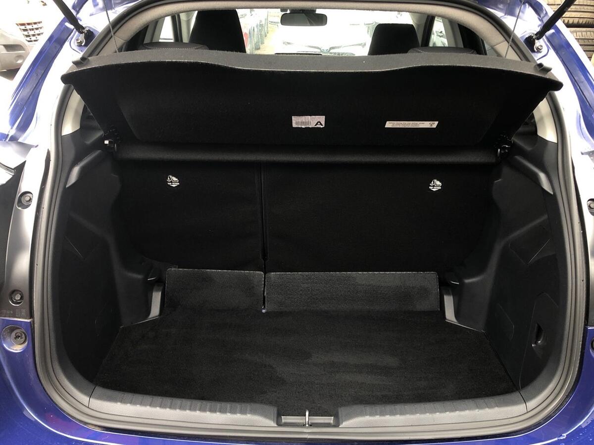 Used Toyota Yaris 2023 for sale - 77809686: Photo 10