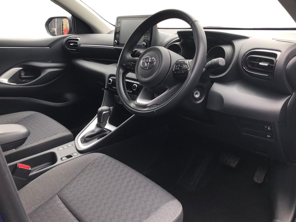 Used Toyota Yaris 2023 for sale - 77809686: Photo 12