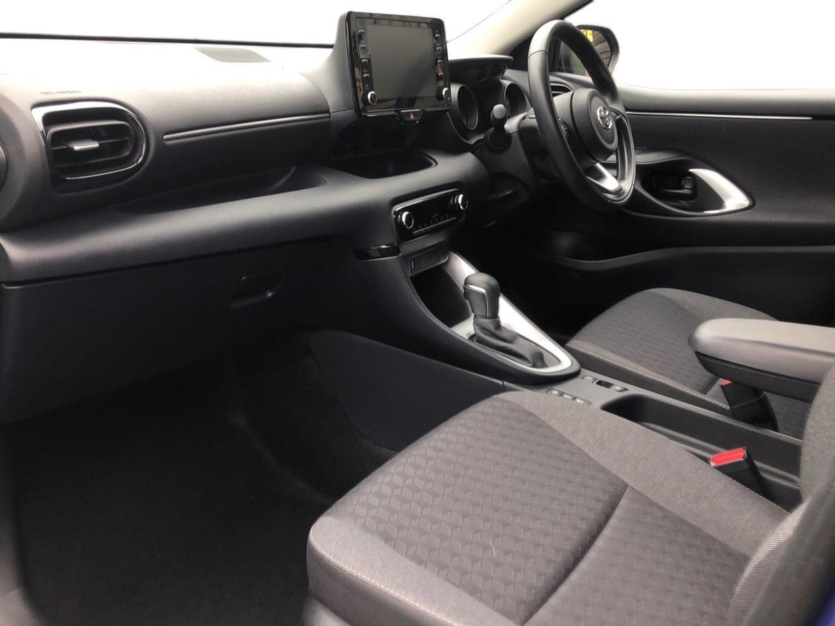 Used Toyota Yaris 2023 for sale - 77809686: Photo 7