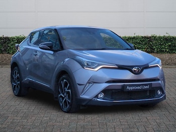 Used Toyota C-HR 2017 for sale - 79108156: Photo
