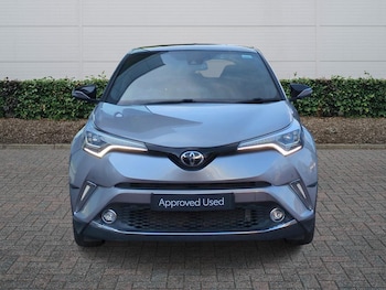 Used Toyota C-HR 2017 for sale - 79108156: Photo