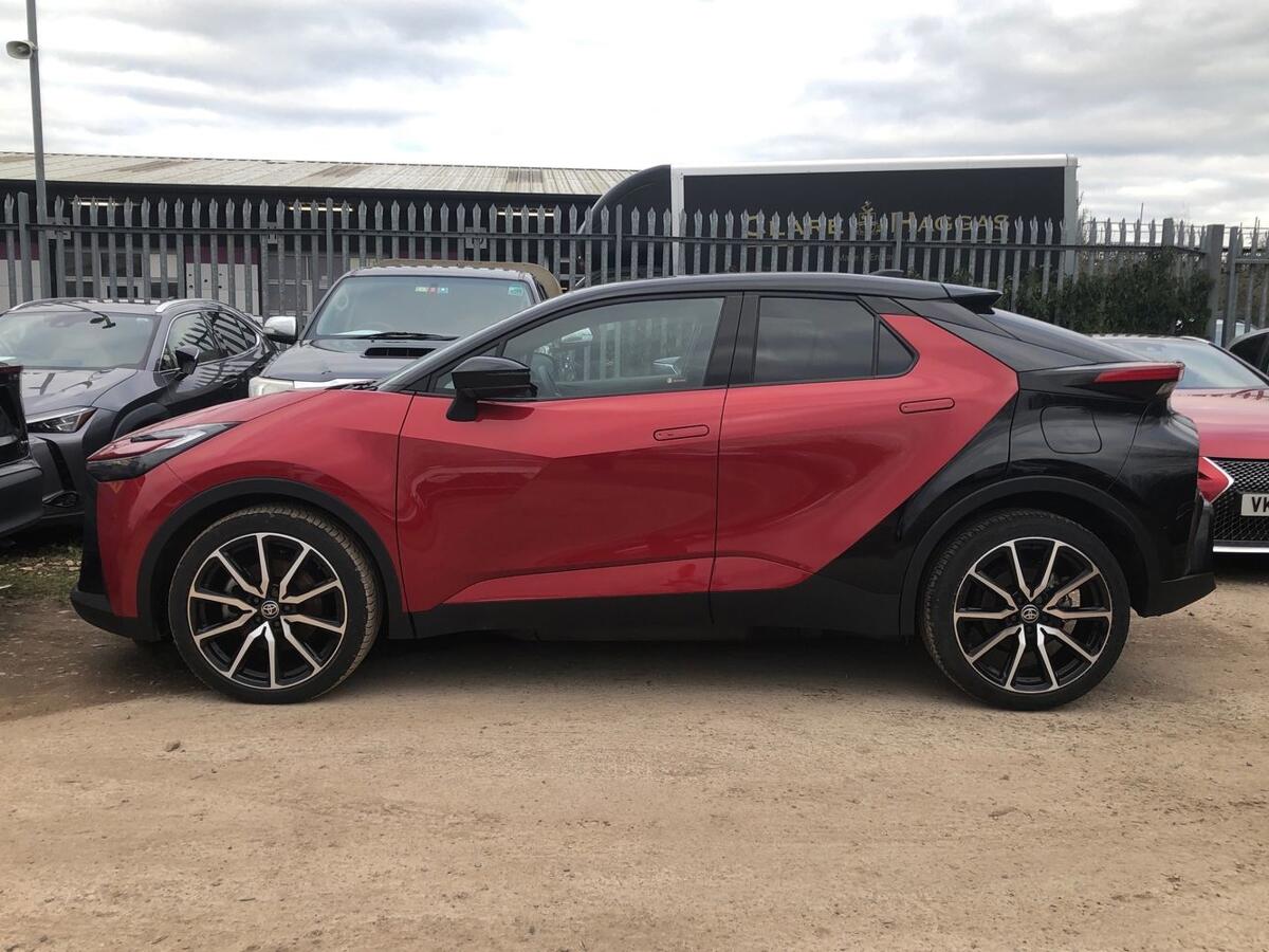 Used Toyota C-HR 2024 for sale - 77725379: Photo 13