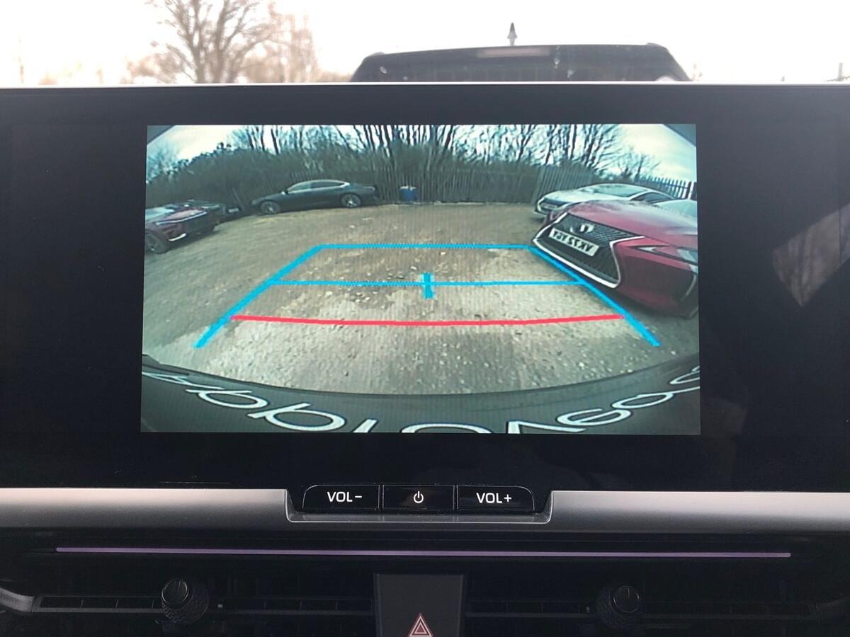 Used Toyota C-HR 2024 for sale - 77725379: Photo 15