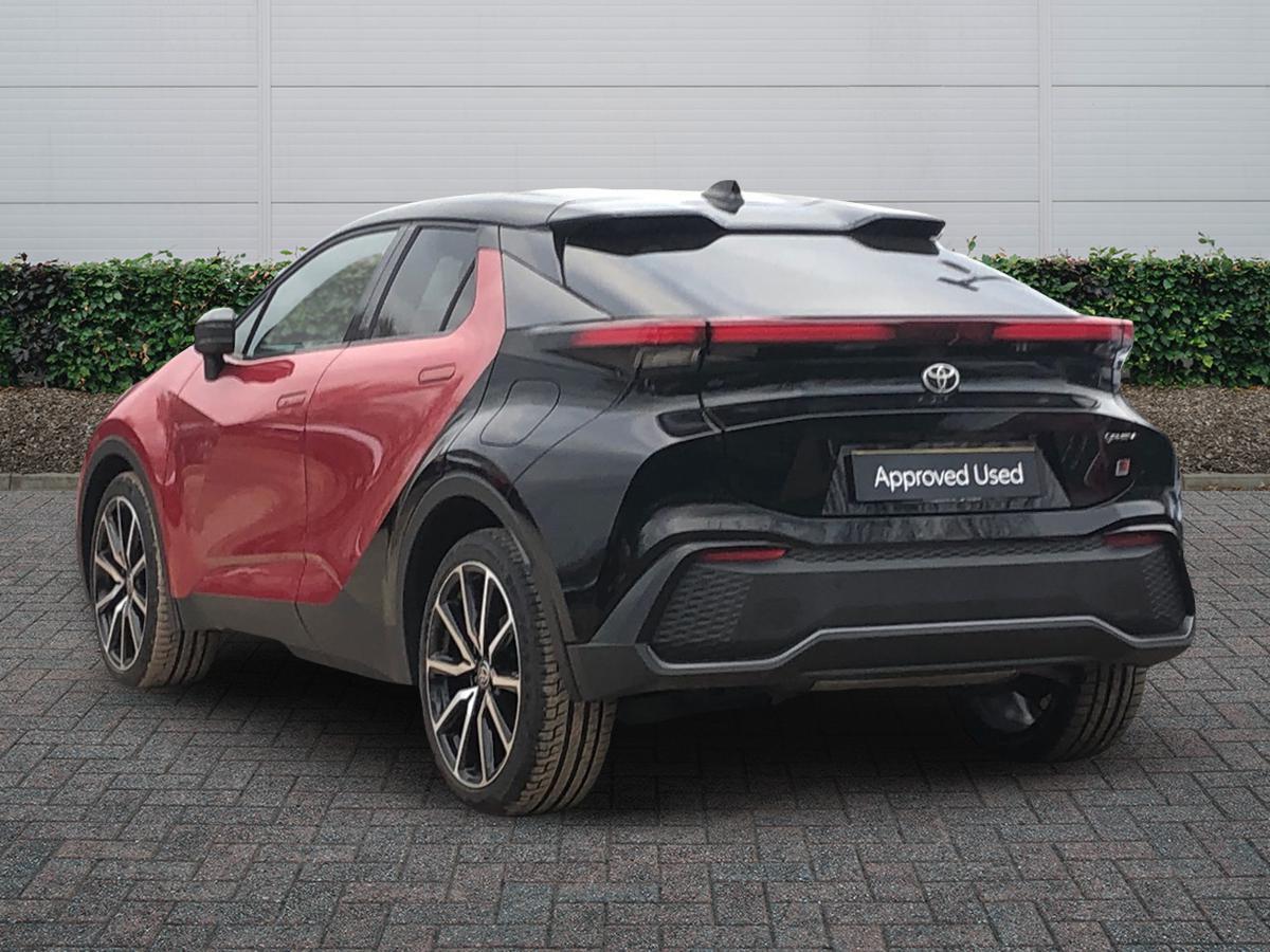 Used Toyota C-HR 2024 for sale - 77725379: Photo 2