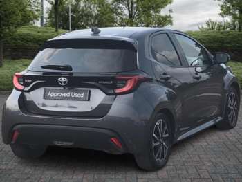 Used Toyota Yaris 2021 for sale - 74863187: Photo