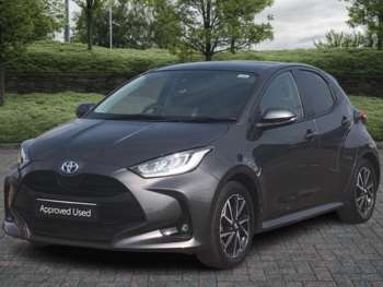 Used Toyota Yaris 2021 for sale - 74863187: Photo