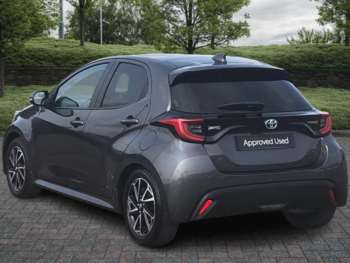 Used Toyota Yaris 2021 for sale - 74863187: Photo