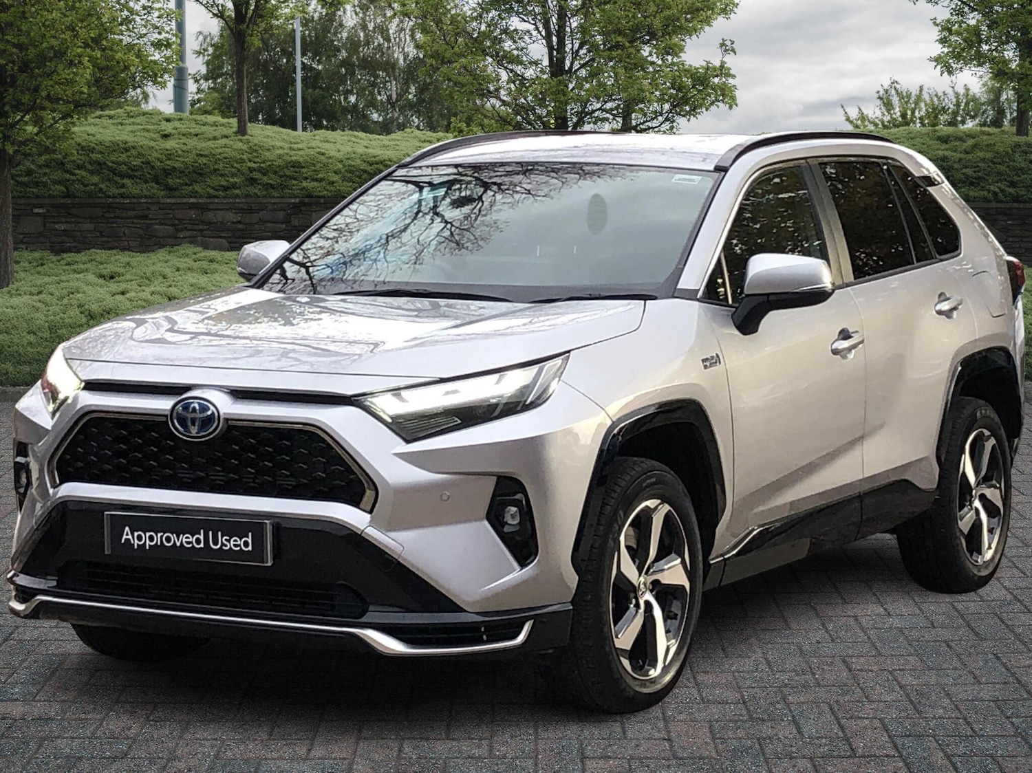 Used Toyota RAV4 2023 for sale - 76441750: Photo 2