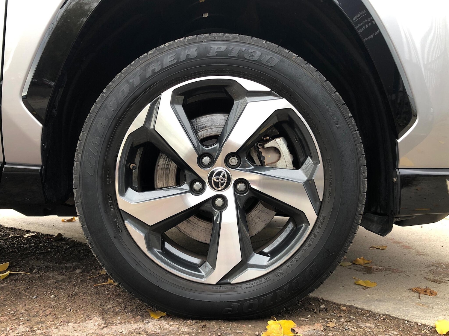 Used Toyota RAV4 2023 for sale - 76441750: Photo 24