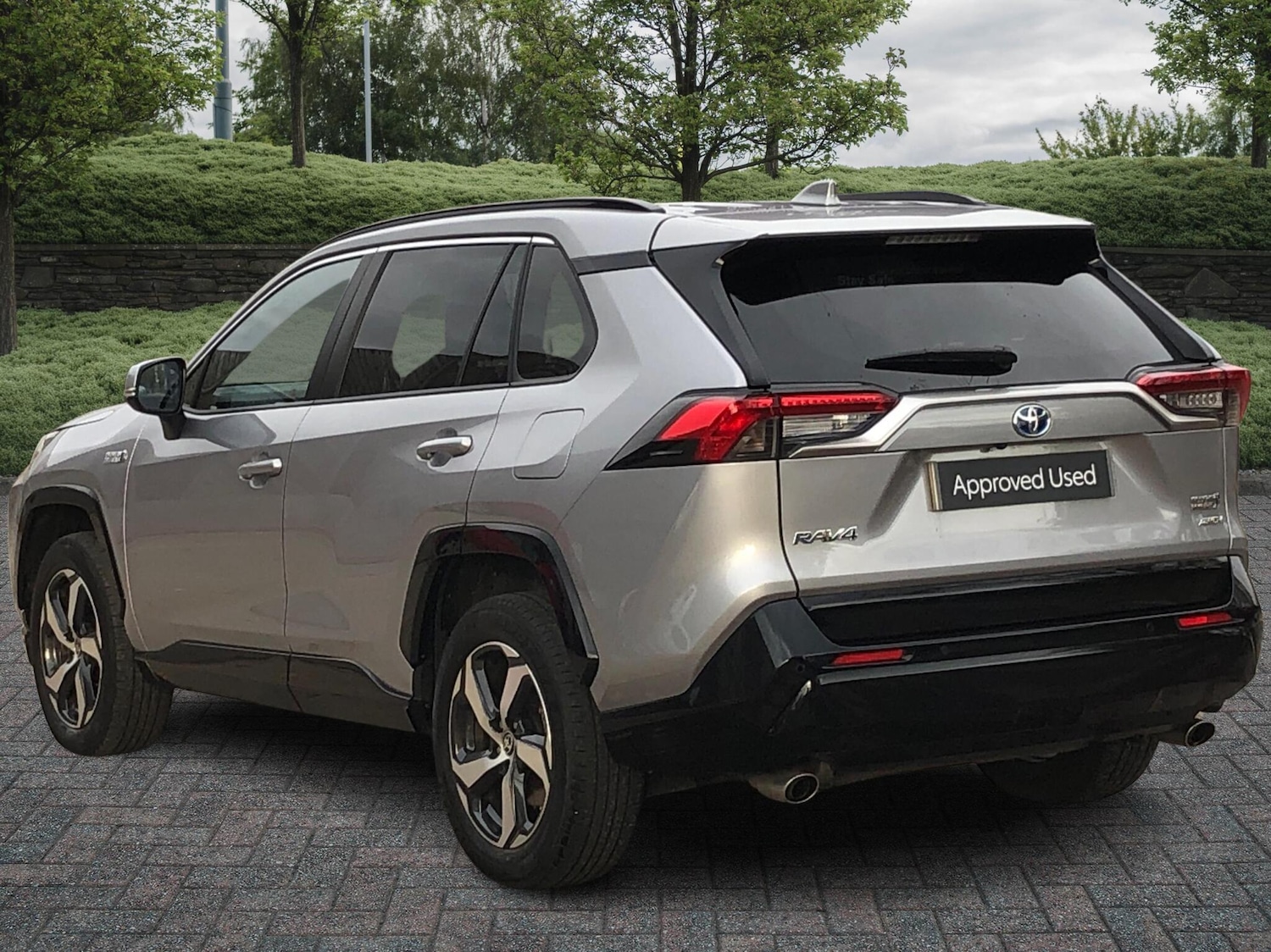 Used Toyota RAV4 2023 for sale - 76441750: Photo 4