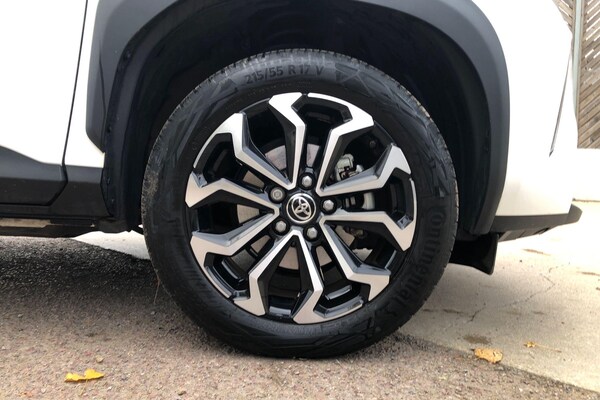 Used Toyota Yaris 2023 for sale - 76228824: Photo 22