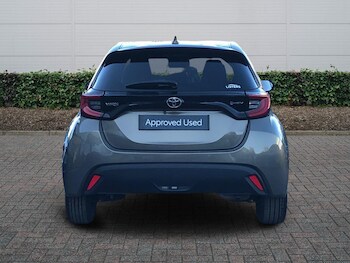 Used Toyota Yaris 2024 for sale - 78320225: Photo