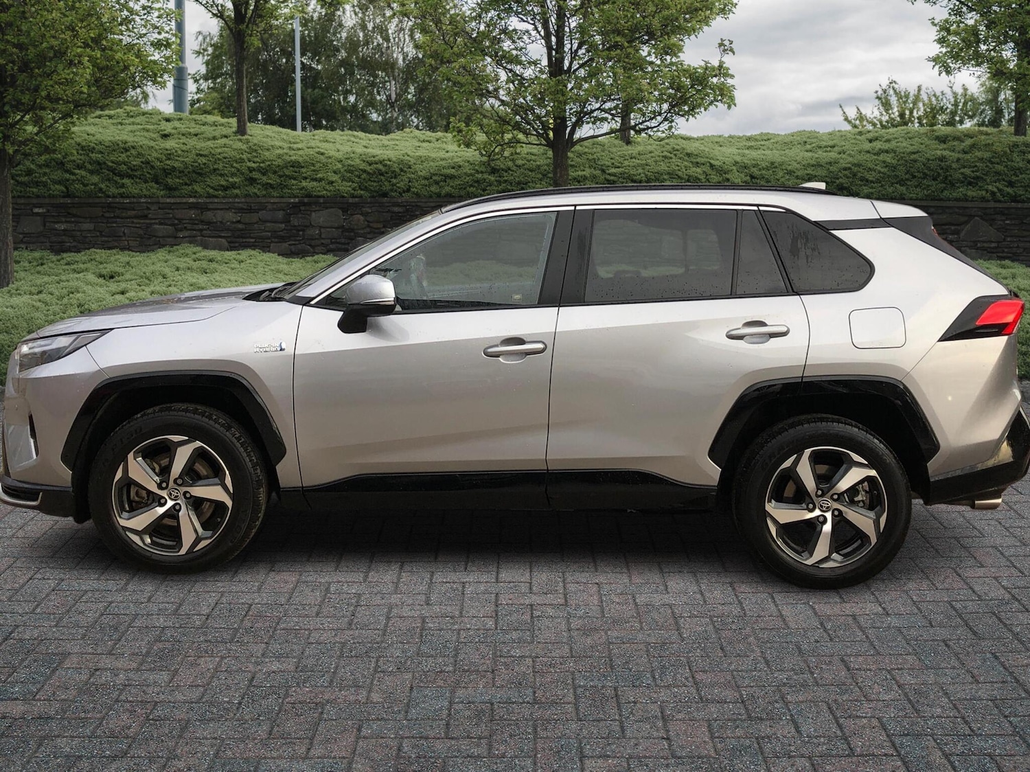 Used Toyota RAV4 2024 for sale - 76419883: Photo 16