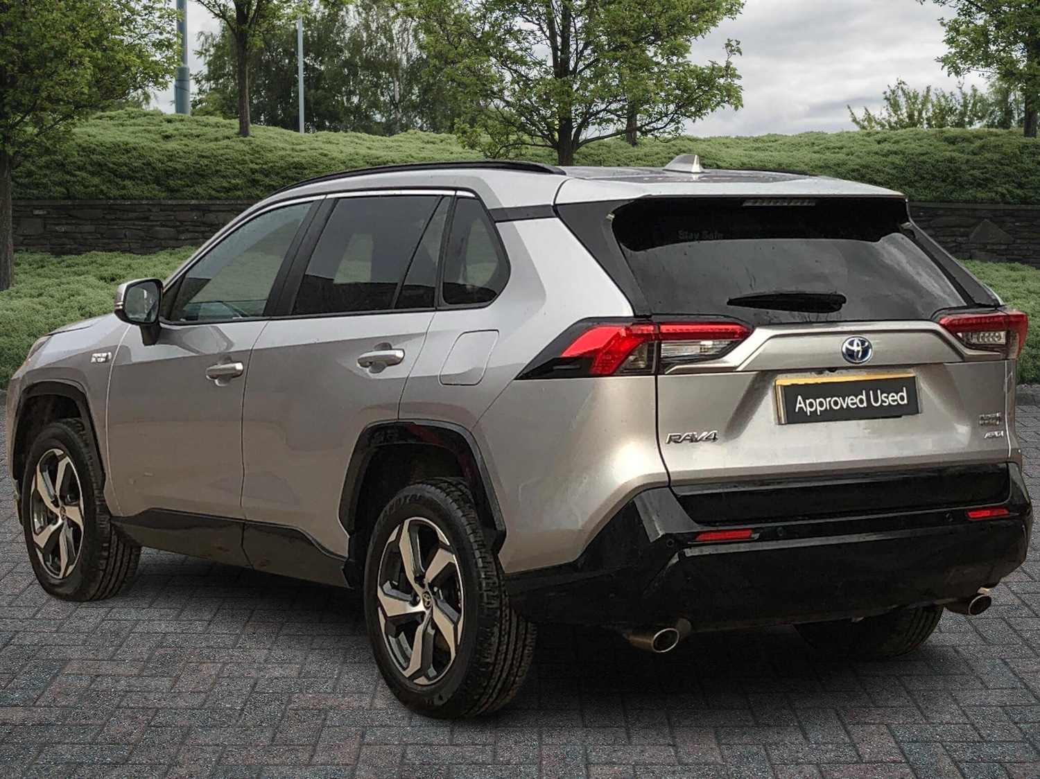 Used Toyota RAV4 2024 for sale - 76419883: Photo 3