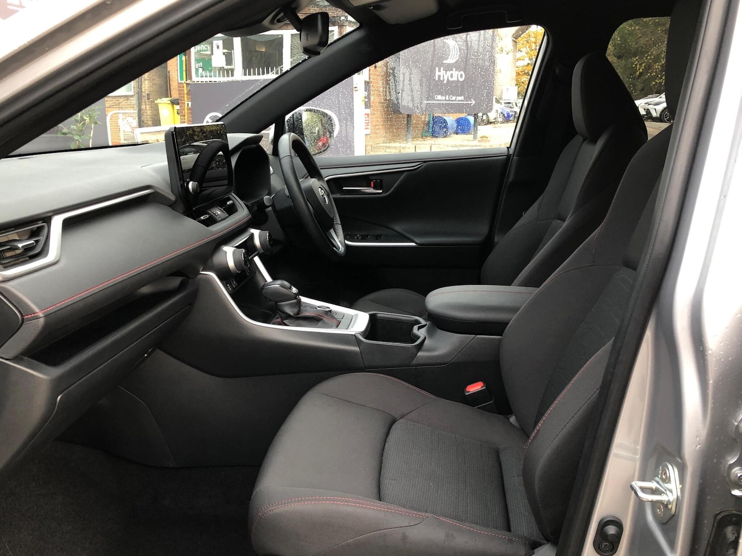 Used Toyota RAV4 2024 for sale - 76419883: Photo 9