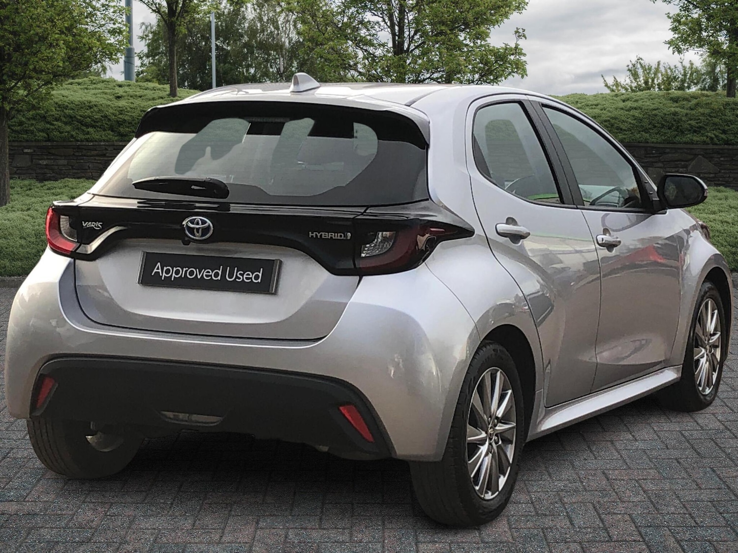 Used Toyota Yaris 2023 for sale - 76474454: Photo 3