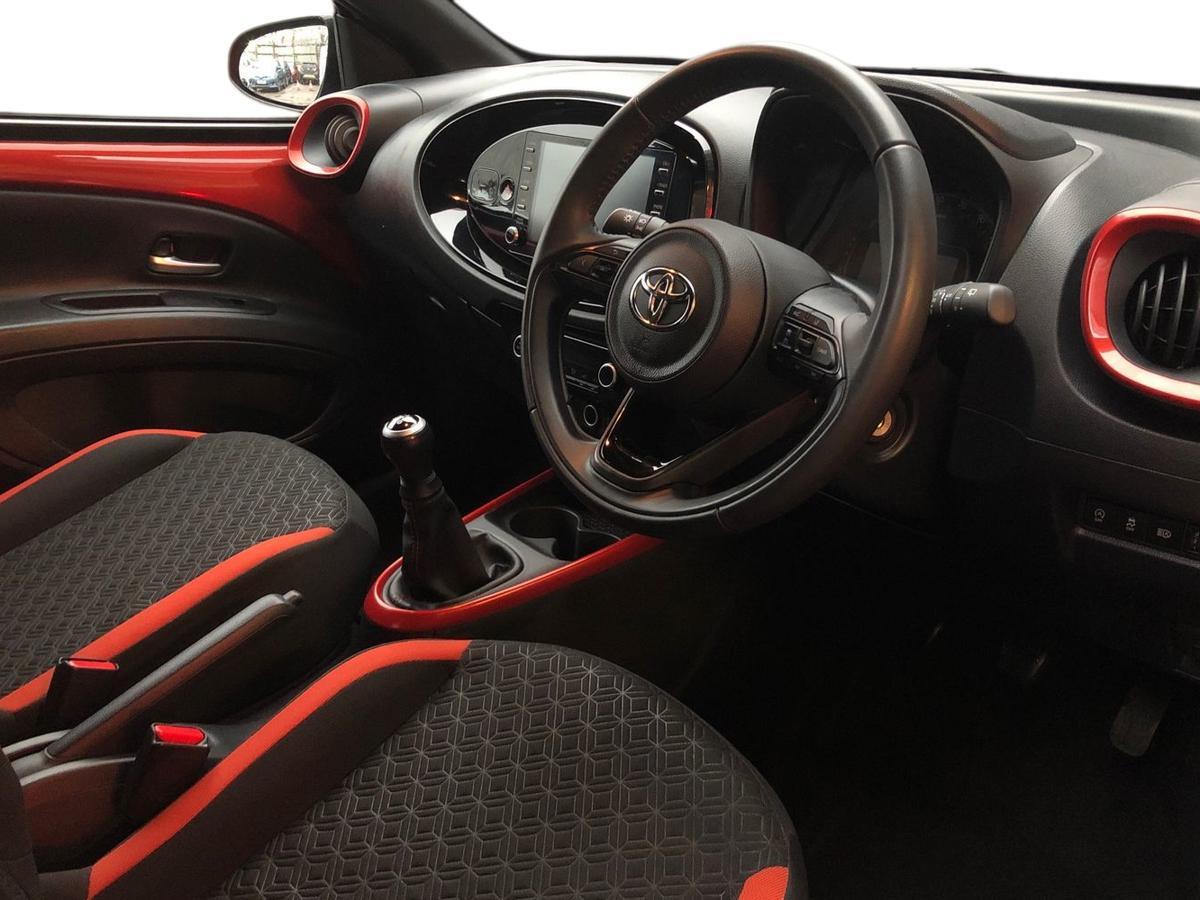Used Toyota Aygo X 2023 for sale - 76937297: Photo 11