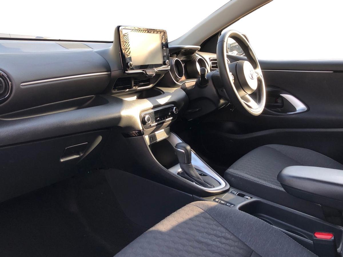 Used Toyota Yaris 2023 for sale - 78215682: Photo 15