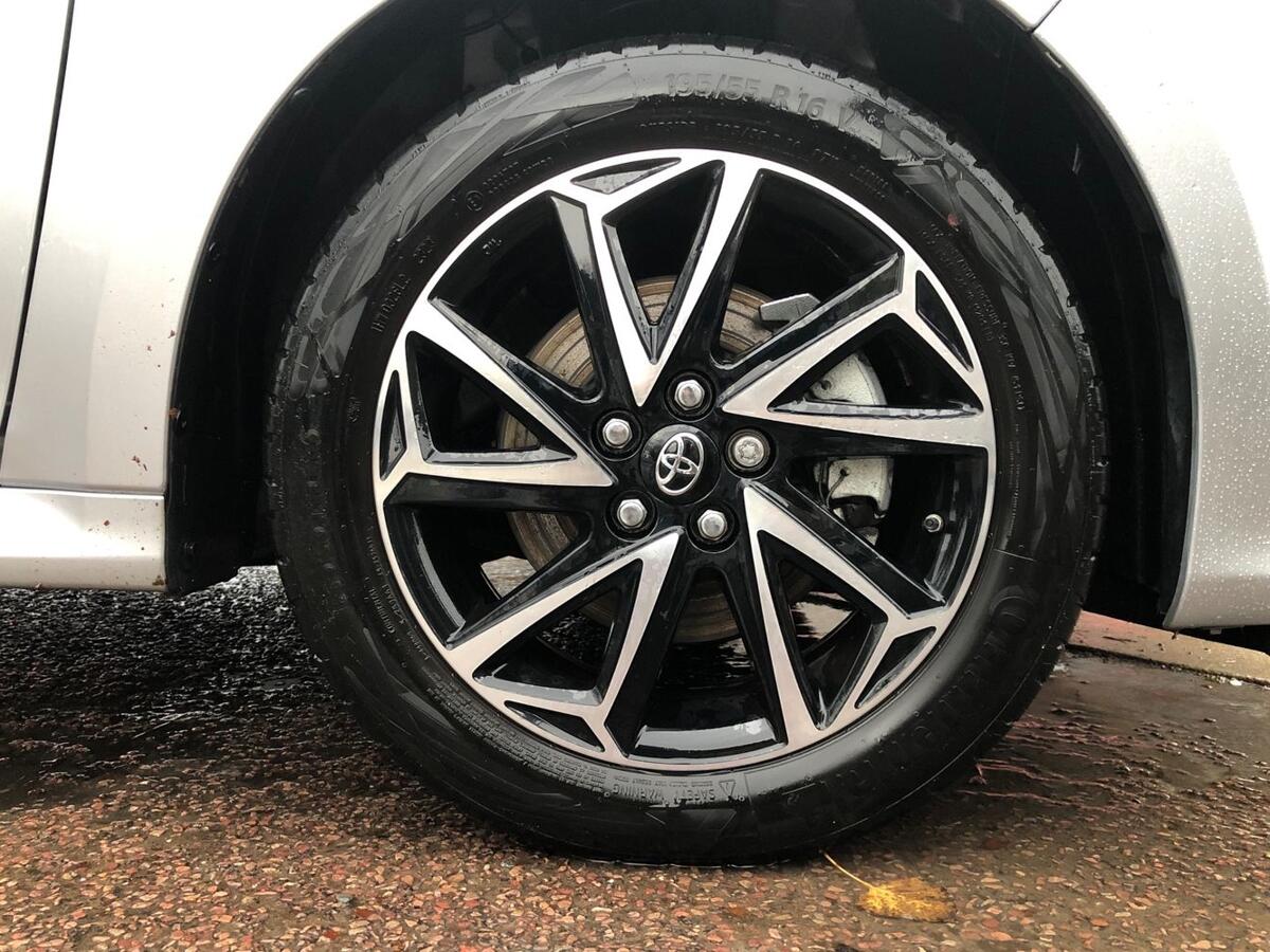 Used Toyota Yaris 2023 for sale - 76609275: Photo 15