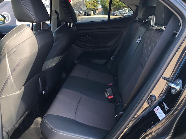 Used Toyota Yaris Cross 2023 for sale - 76190689: Photo 14