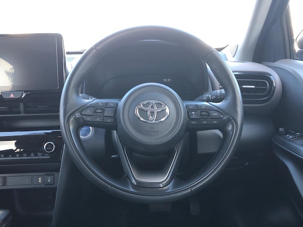 Used Toyota Yaris Cross 2023 for sale - 76190689: Photo 8