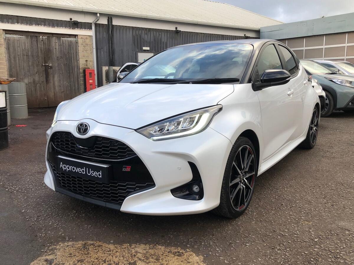 Used Toyota Yaris 2023 for sale - 77231572: Photo 6