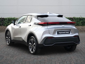 Used Toyota C-HR 2025 for sale - 78518345: Photo