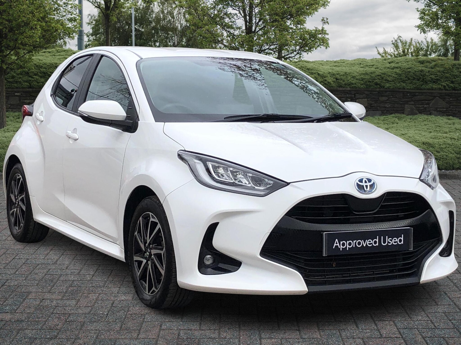 Used Toyota Yaris 2023 for sale - 76474499: Photo 1