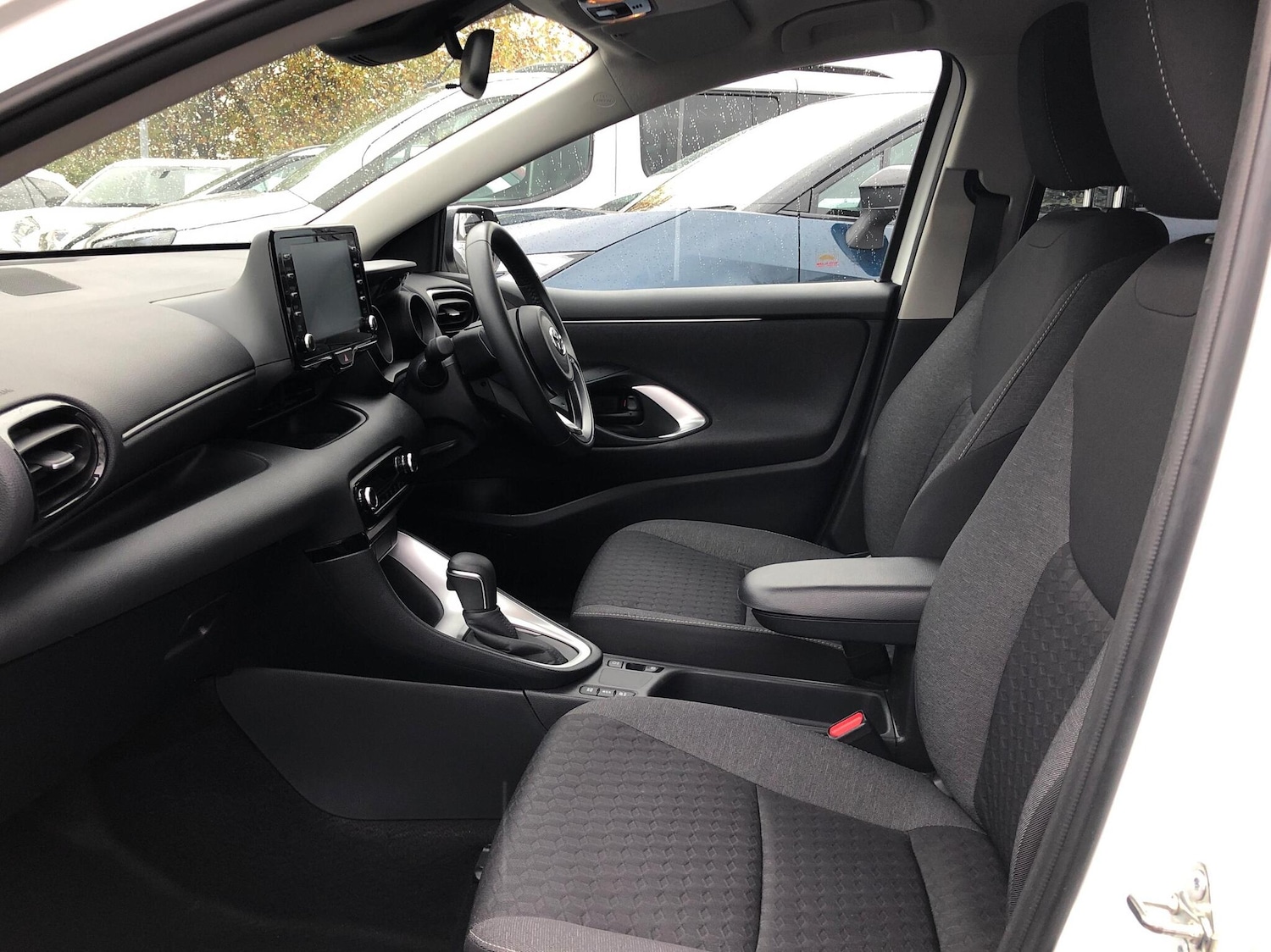 Used Toyota Yaris 2023 for sale - 76474499: Photo 18