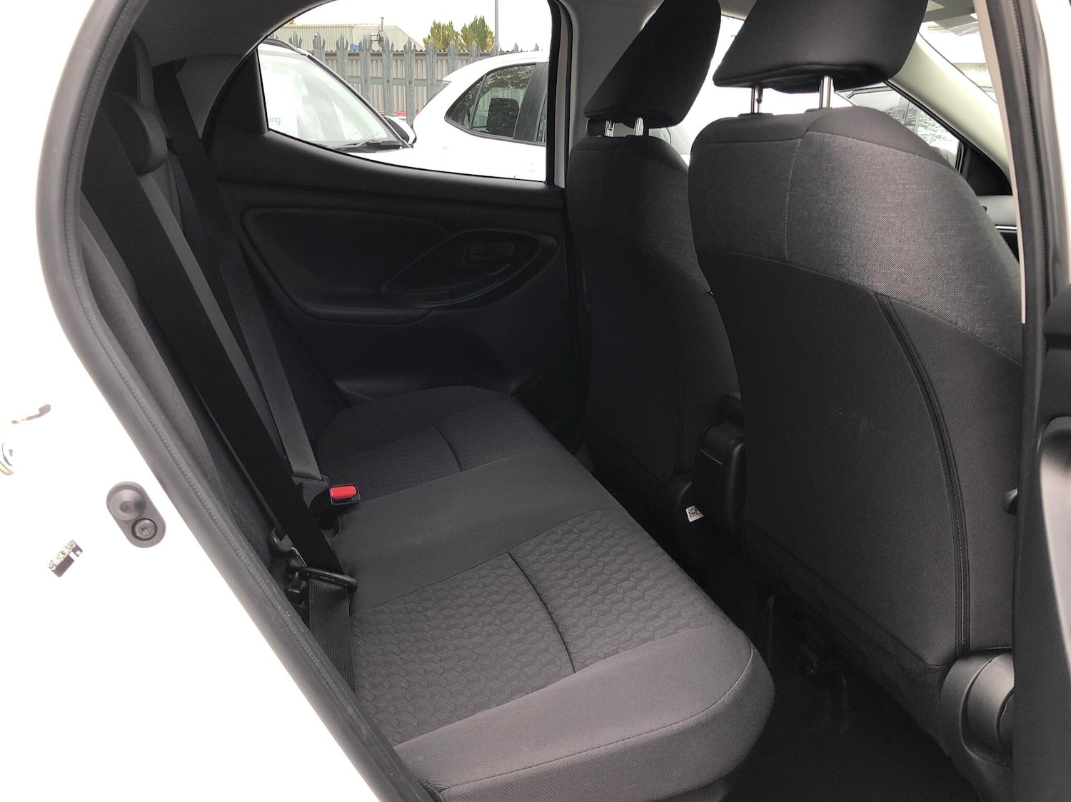 Used Toyota Yaris 2023 for sale - 76474499: Photo 19