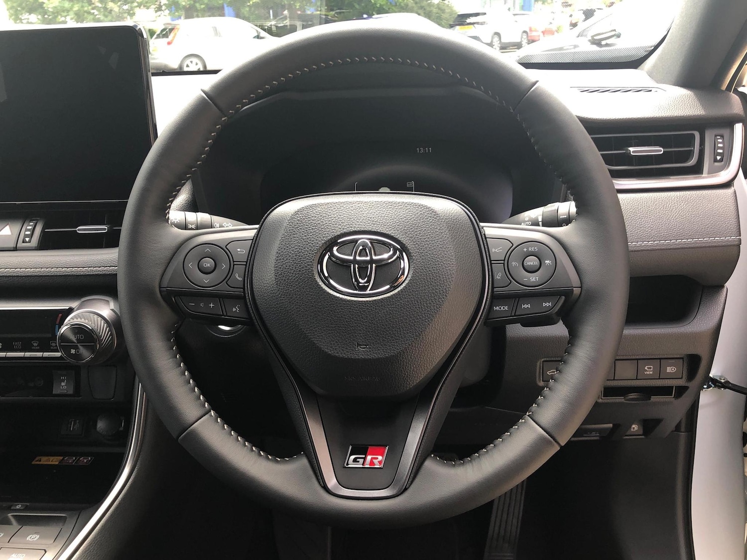 Used Toyota RAV4 2025 for sale - 77052428: Photo 12