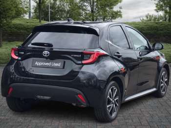Used Toyota Yaris 2022 for sale - 74420368: Photo