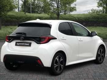 Used Toyota Yaris 2024 for sale - 74058514: Photo