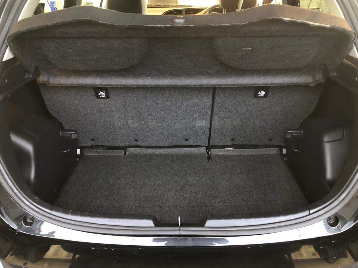 Used Toyota Yaris 2019 for sale - 76888245: Photo 10