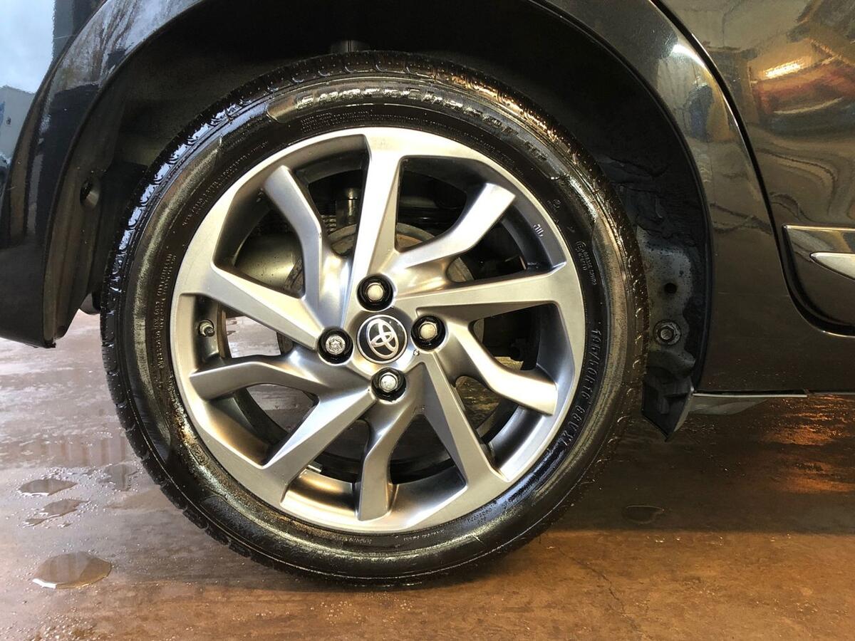 Used Toyota Yaris 2019 for sale - 76888245: Photo 15